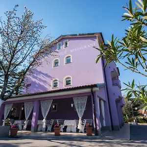 Hotel Sandi - Free Parking, Čavle