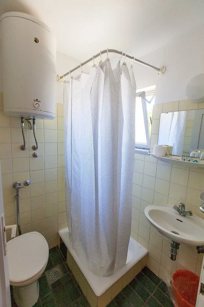 Holiday Resort Kacjak Dramalj 2*,